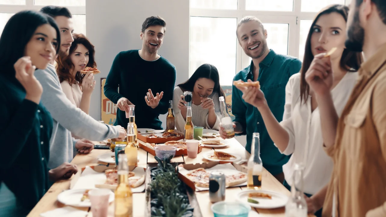 Real-Time Kitchen Communication Real-Time Kitchen Communication